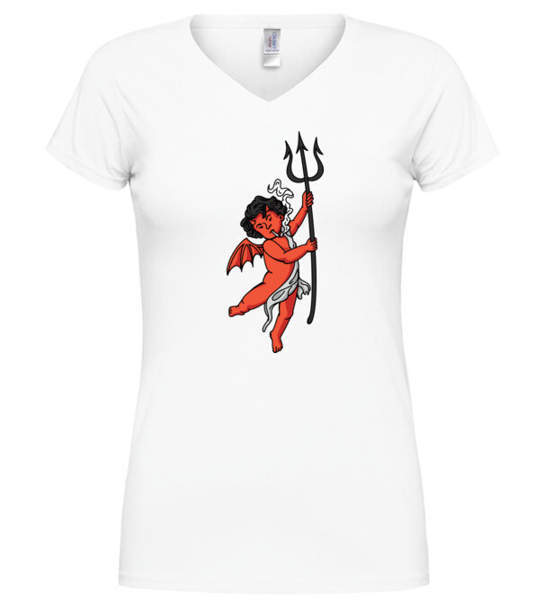  model  pe tricou