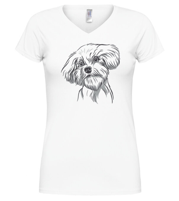  model  pe tricou