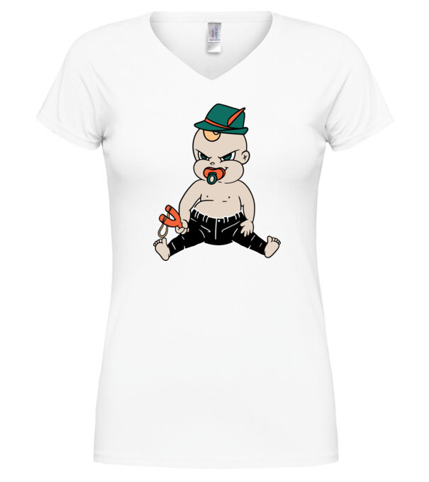  model  pe tricou