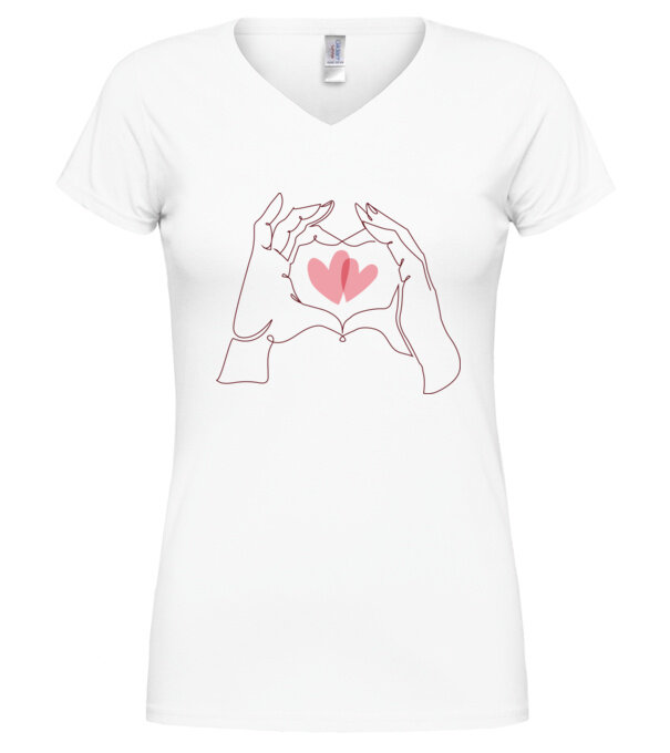  model  pe tricou
