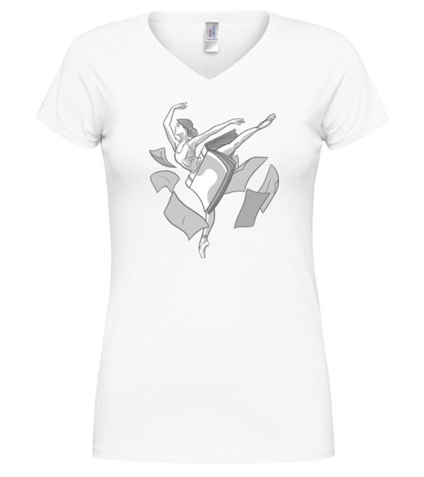  model  pe tricou