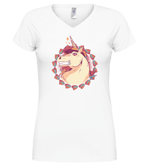  model  pe tricou