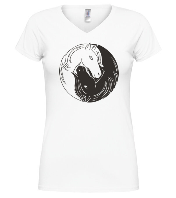  model  pe tricou