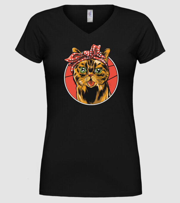 Cap de pisică cu batic model negru pe tricou