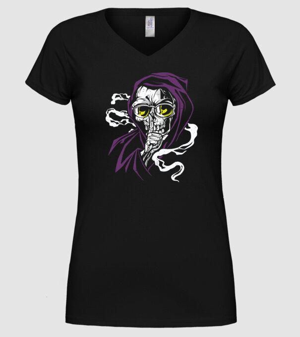 Ucigaș tăcut model negru pe tricou