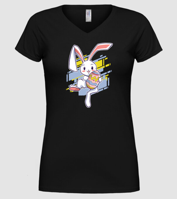 Iepuraș de Paște model negru pe tricou