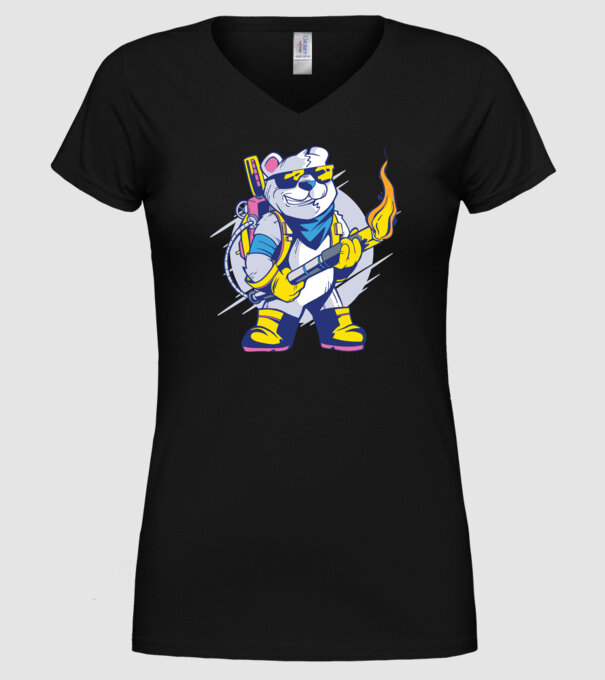Urs cu aruncător de flăcări model negru pe tricou
