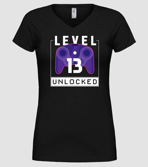 Level 13 Unlocked Gamer Birthday model negru pe tricou