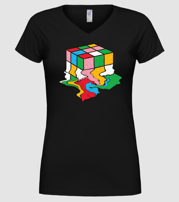 Cub Rubik topindu-se model negru pe tricou