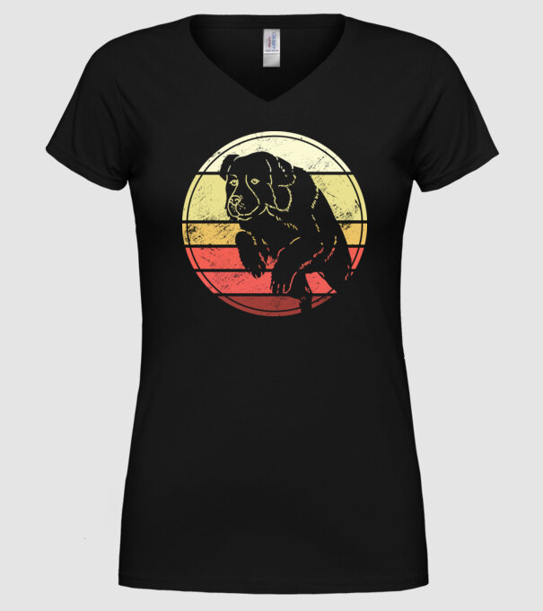 Câine Retro Landseer model negru pe tricou