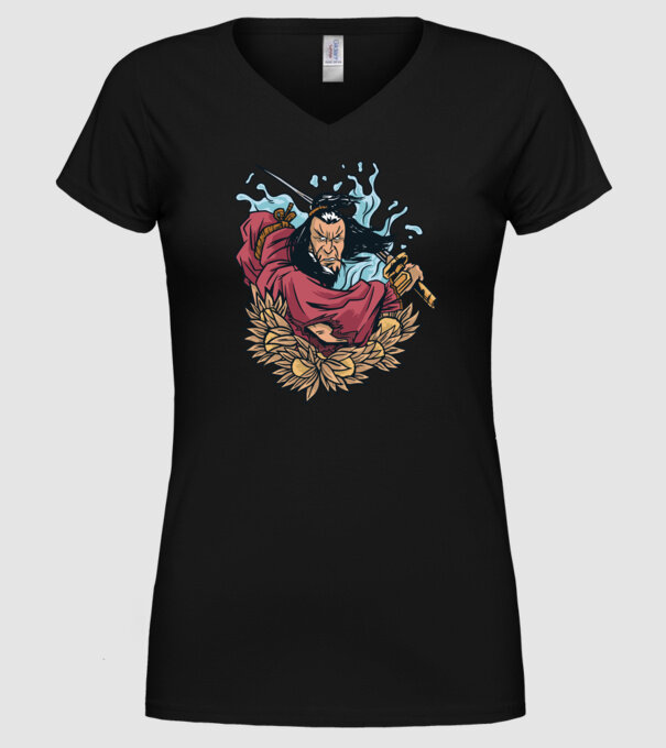 Samurai model negru pe tricou