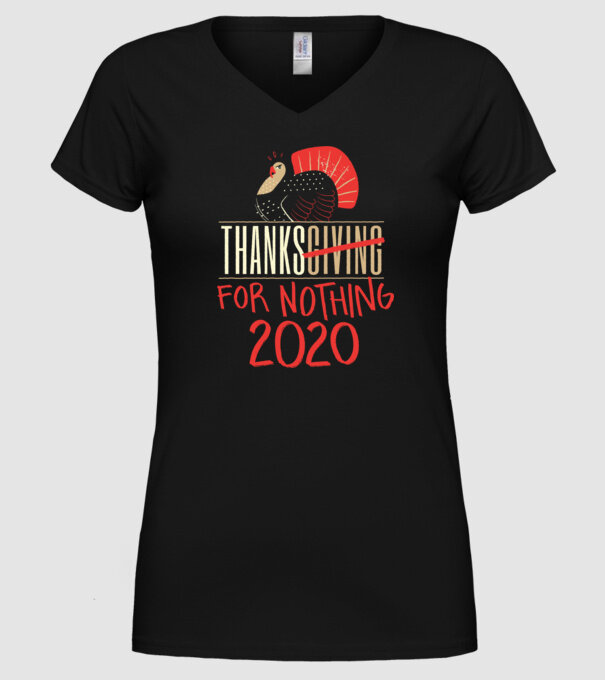 model negru pe tricou