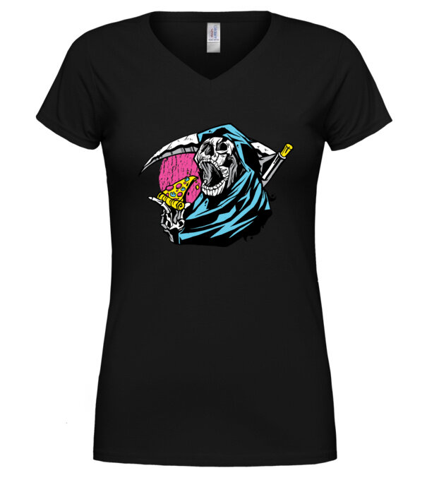  model  pe tricou