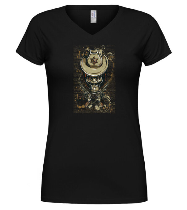  model  pe tricou