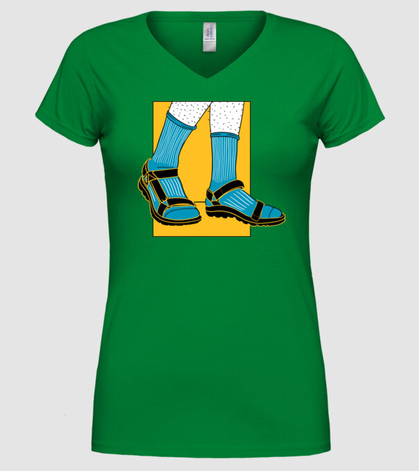 Sandale cu șosete model verde pe tricou