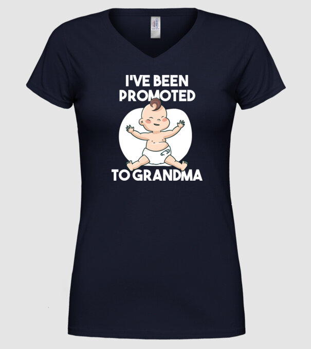 Am devenit bunică model albastru închis pe tricou