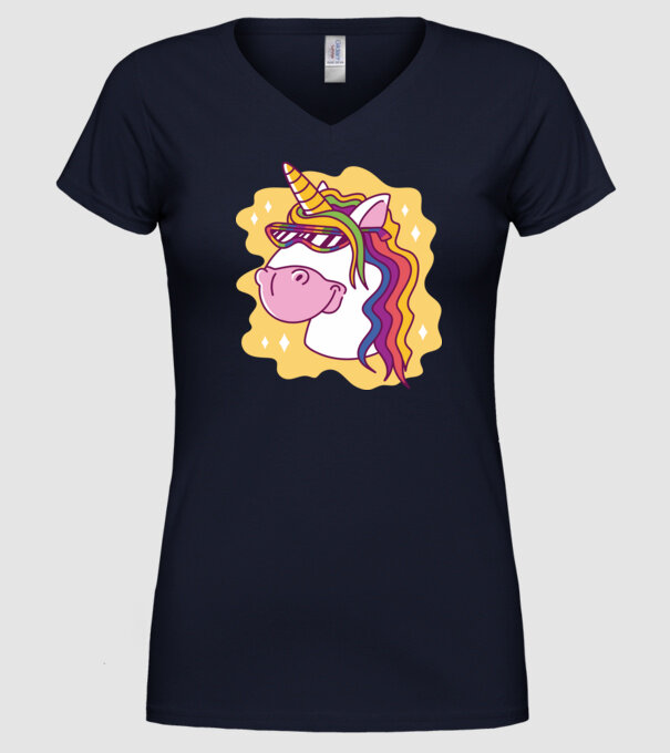 Cap de unicorn model albastru închis pe tricou