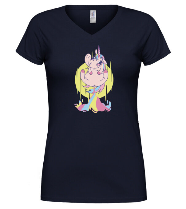  model  pe tricou
