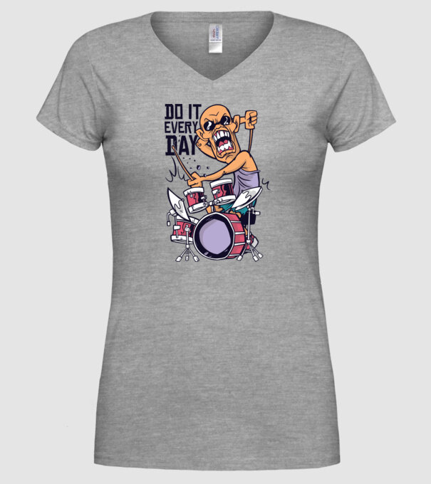 Bate tobele în fiecare zi model gri pe tricou