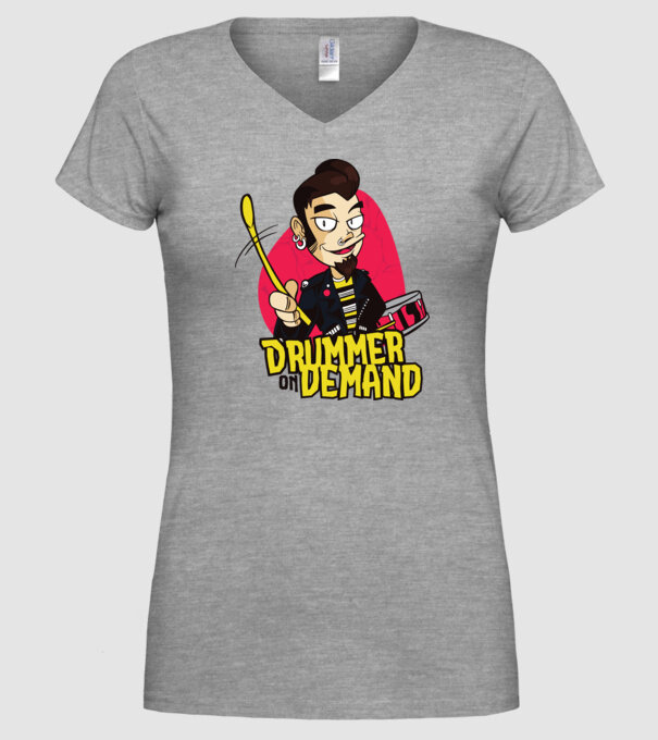 Baterist model gri pe tricou