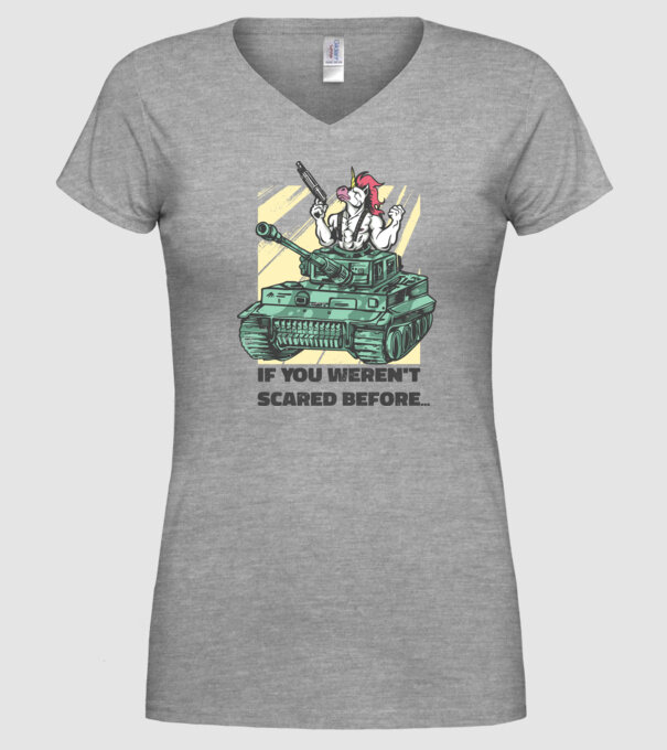 Unicorn Tanc model gri pe tricou