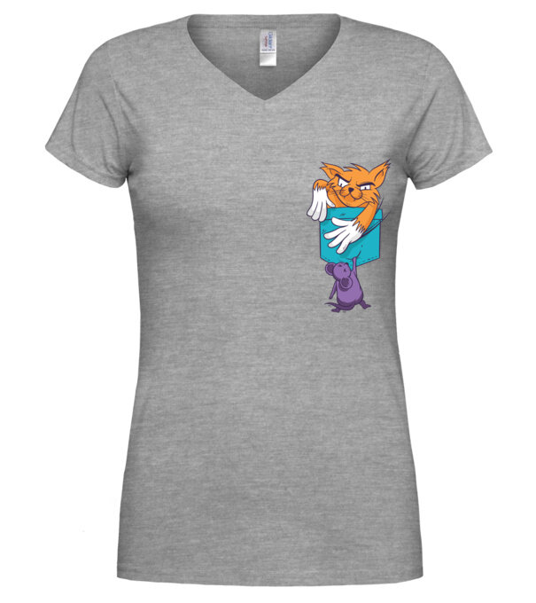 model  pe tricou