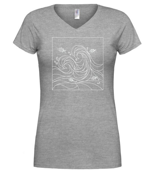  model  pe tricou