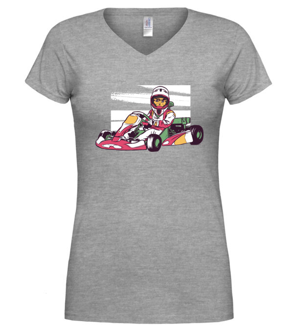  model  pe tricou