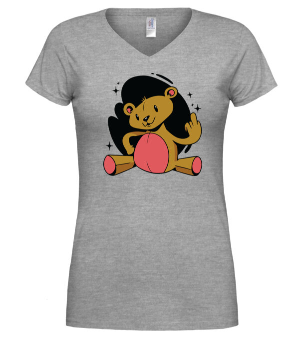  model  pe tricou