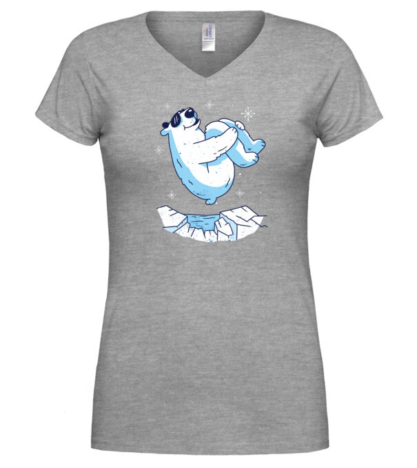  model  pe tricou