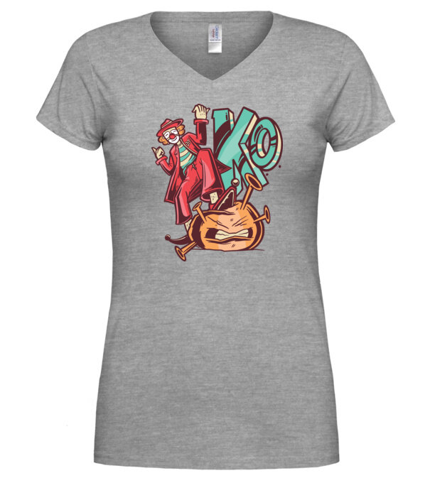  model  pe tricou
