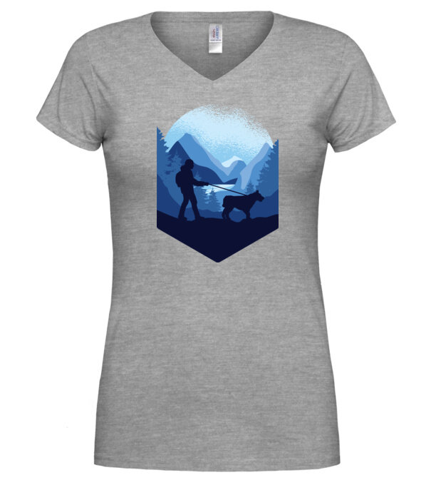  model  pe tricou