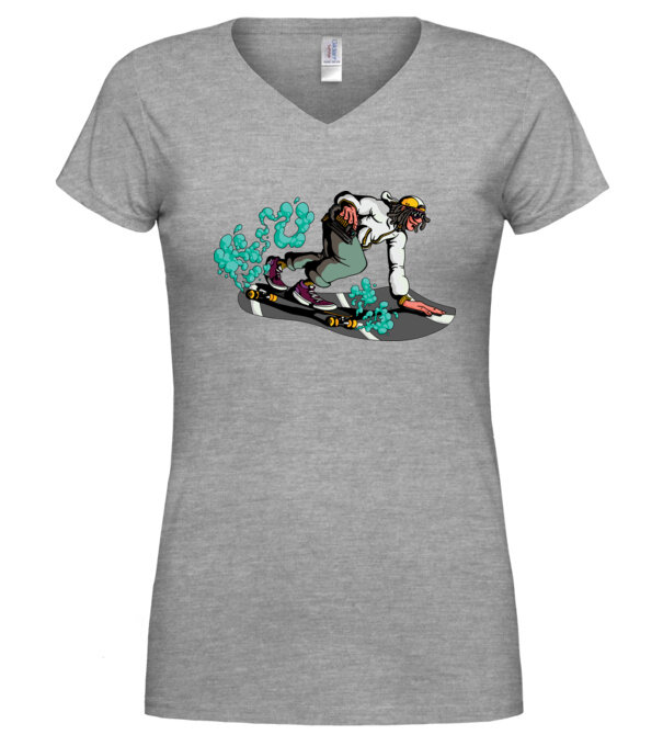  model  pe tricou