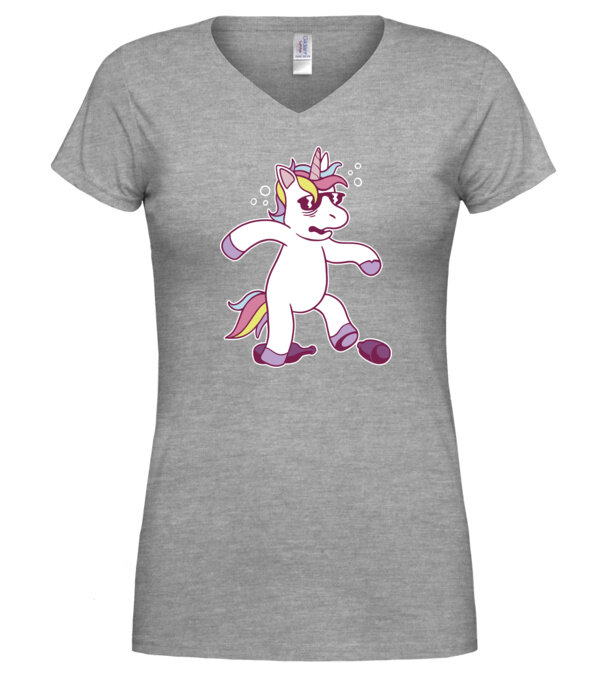  model  pe tricou