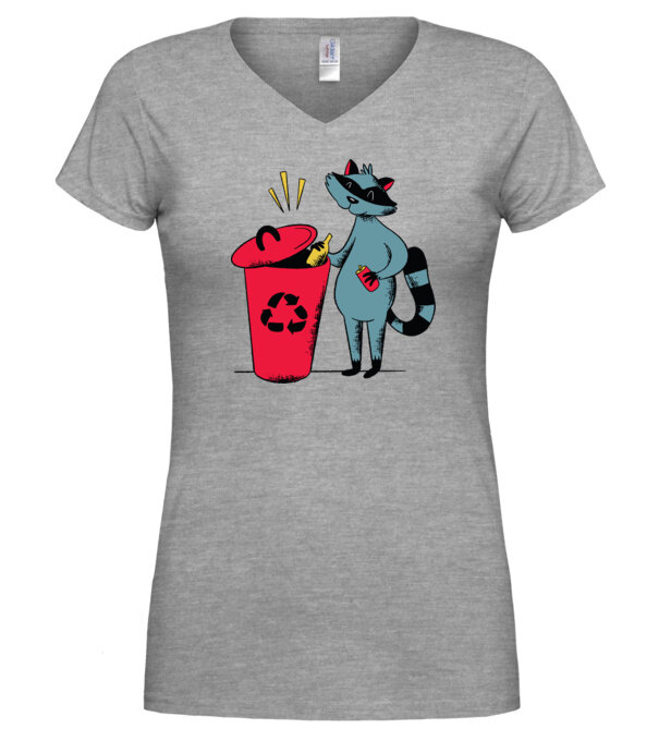  model  pe tricou