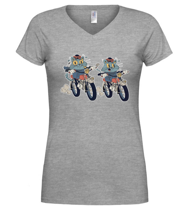  model  pe tricou