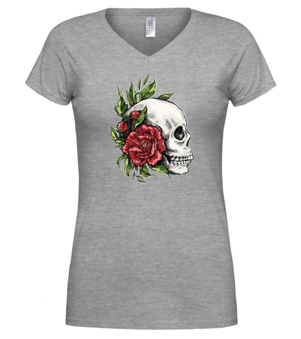  model  pe tricou