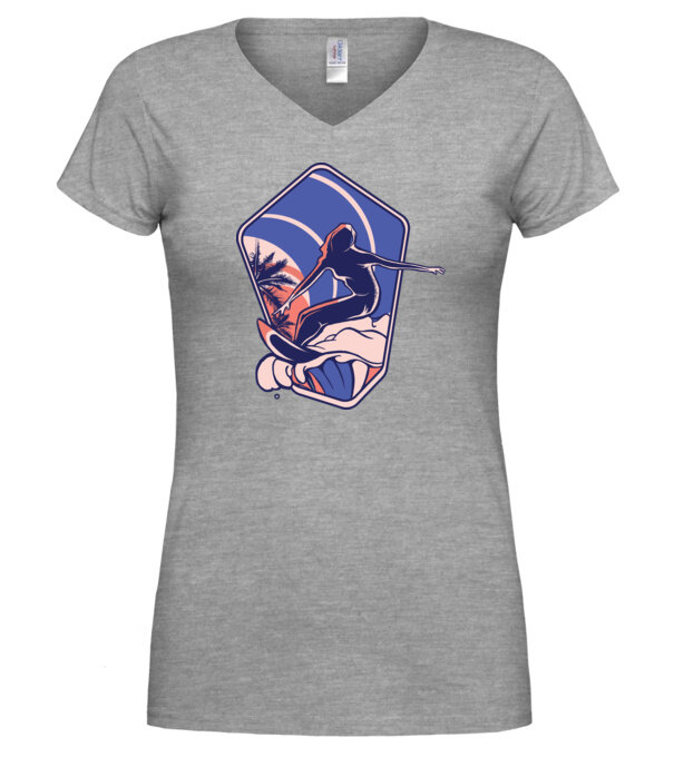  model  pe tricou