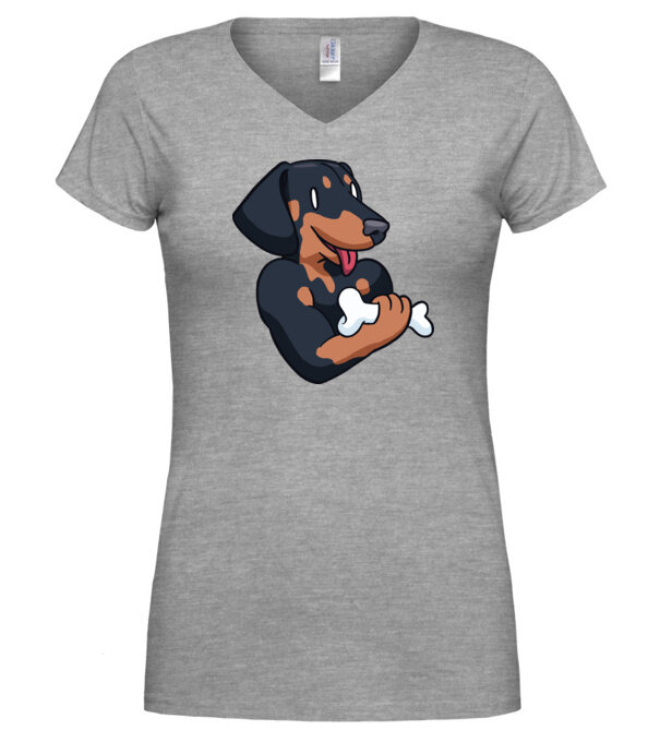  model  pe tricou