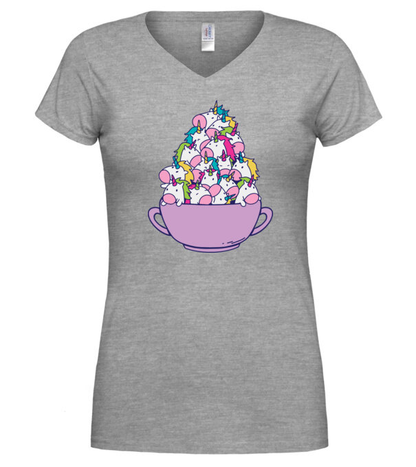  model  pe tricou