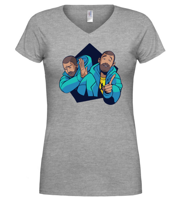  model  pe tricou