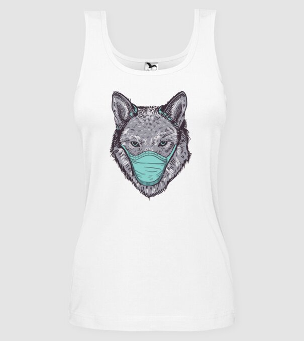 model alb pe tricou