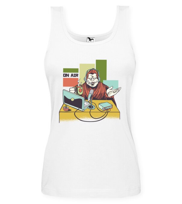  model  pe tricou
