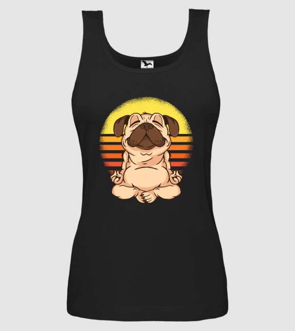 Mops Yoga tricou model negru pe tricou