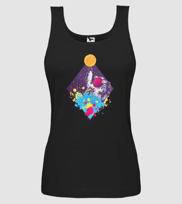 Astronaut model negru pe tricou
