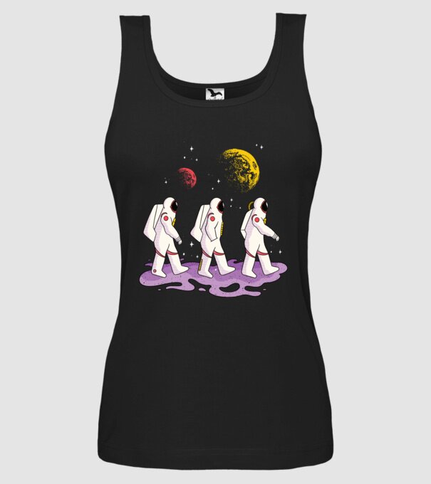 Plimbare Astronaut model negru pe tricou