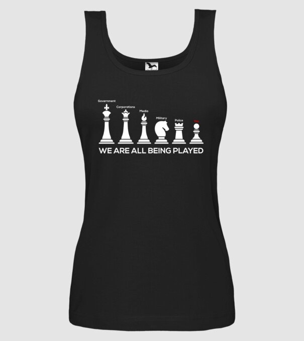 We are all being played model negru pe tricou