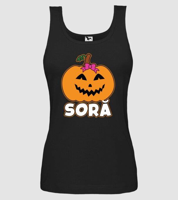 soră model negru pe tricou