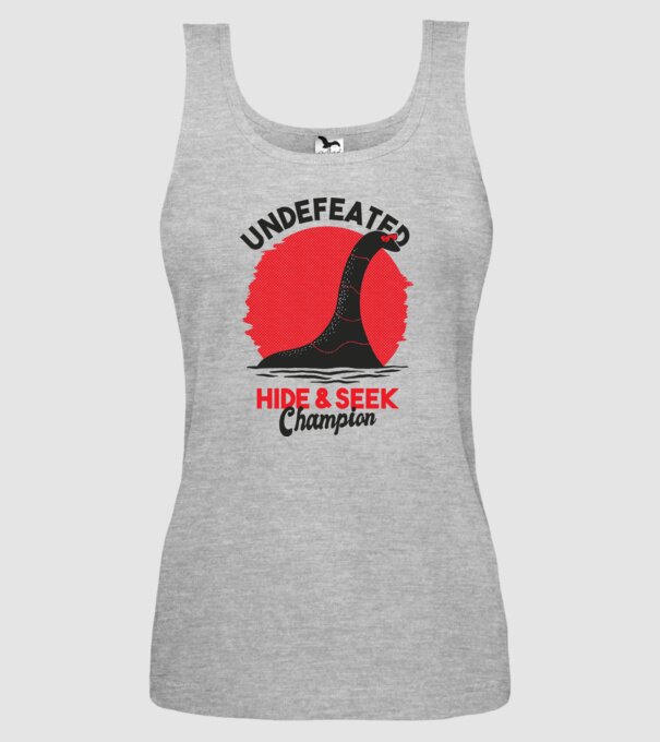 Undefeated Hide & Seek Champion model gri pe tricou