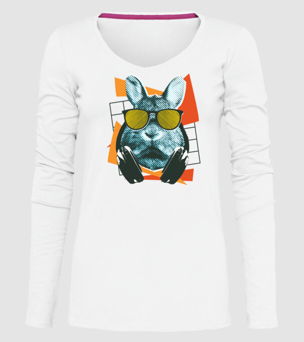 DJ Iepure model alb pe tricou